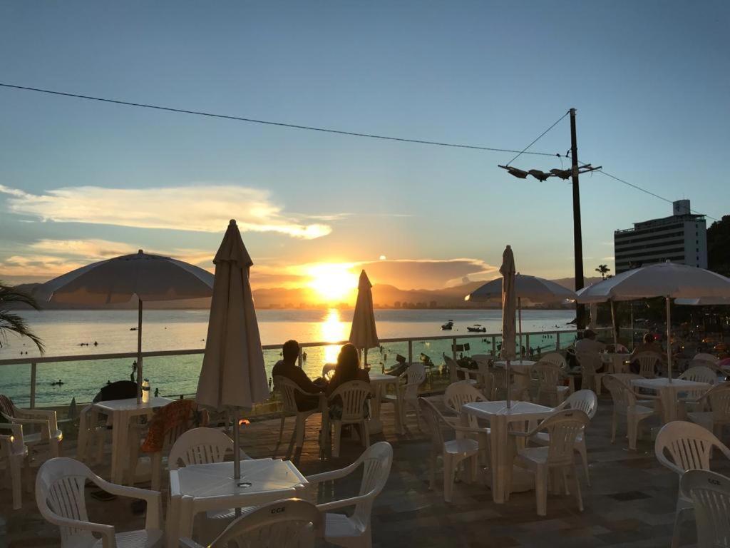 Apartamento Pe Na Areia Frente Para O Mar E Piscina Na Prainha Caraguatatuba Exterior foto